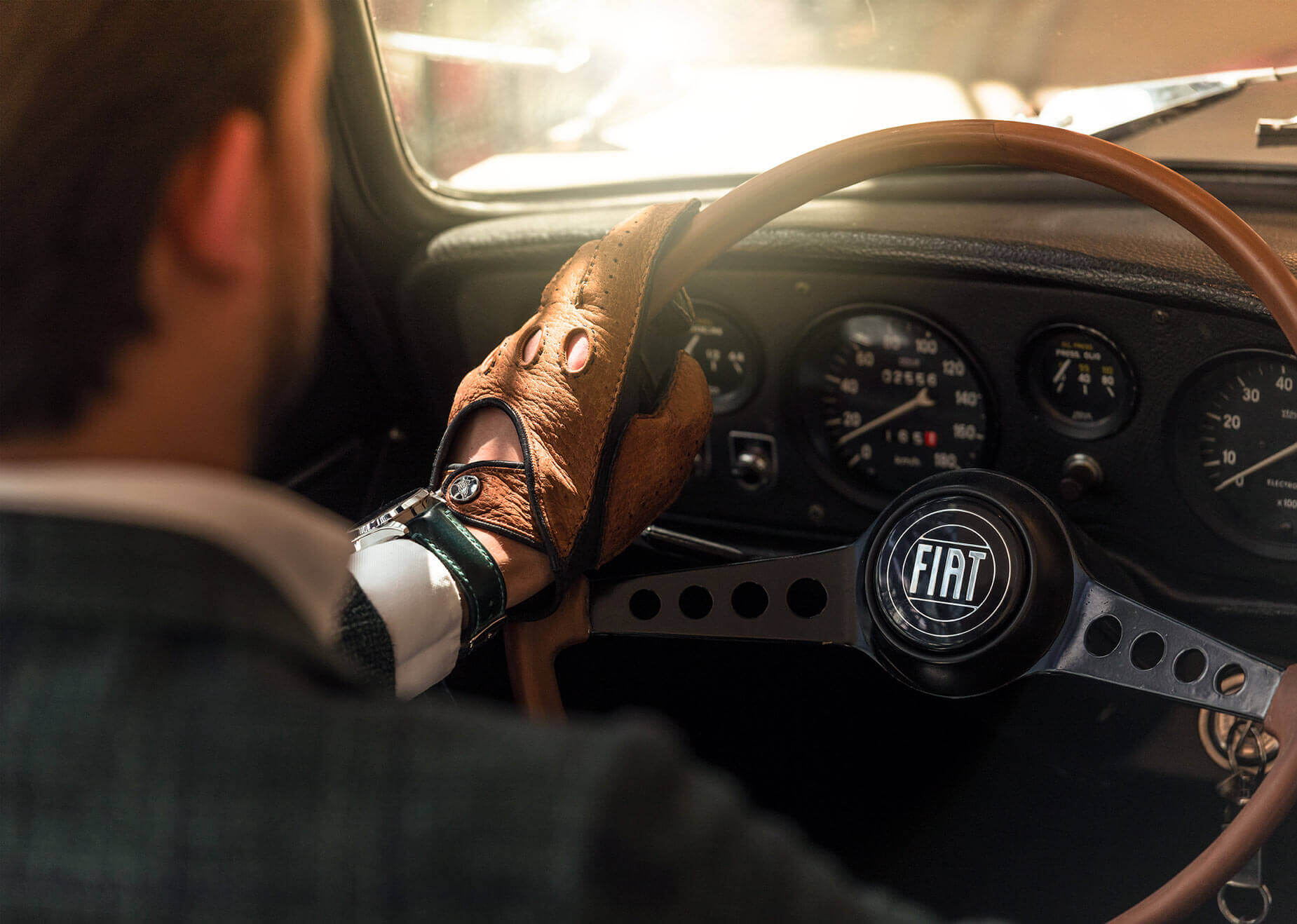 Leather driving gloves classic