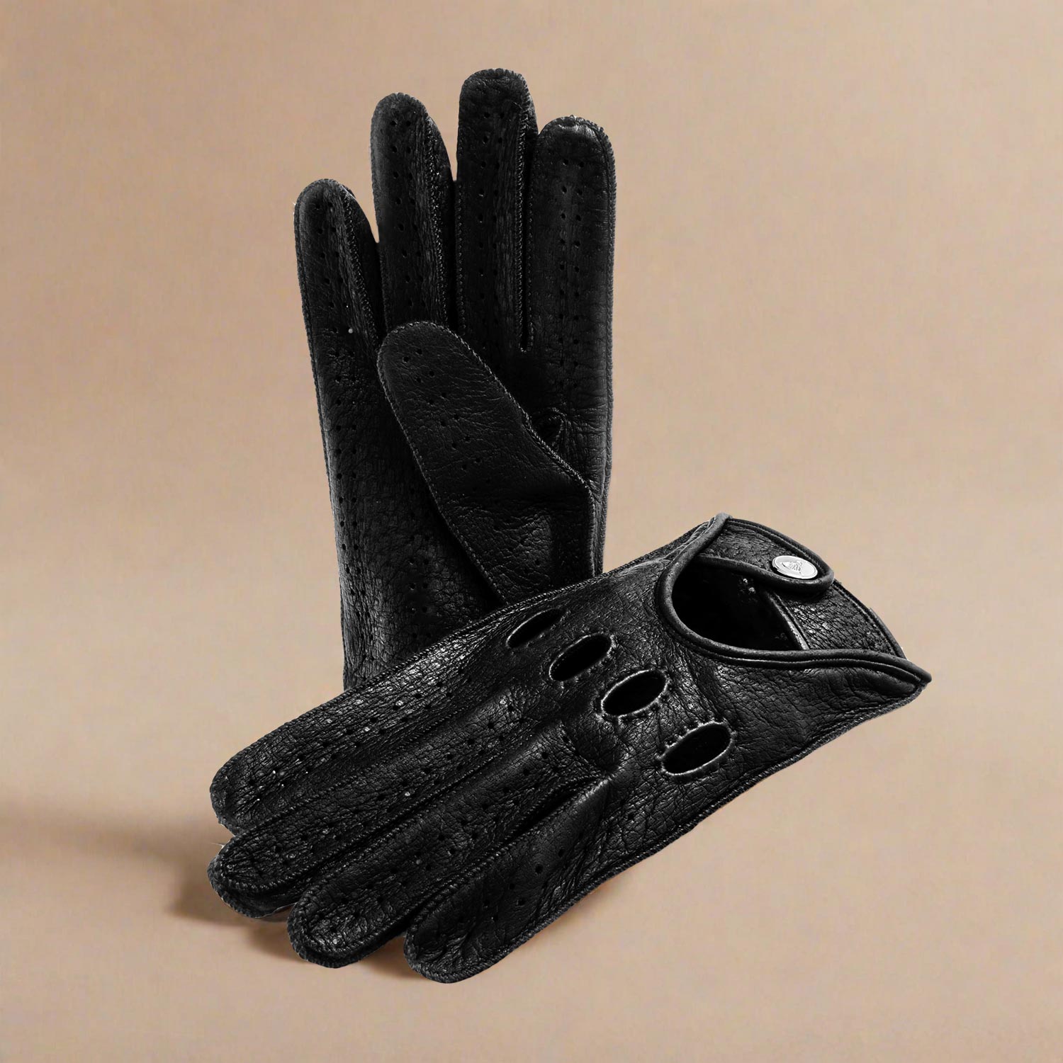 Tutto nero black driving gloves