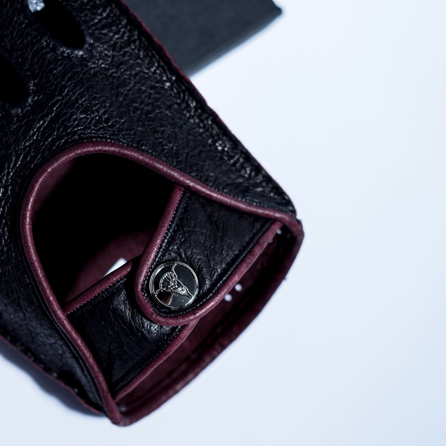 Bordeaux driving gloves - made on request - Opinari - Driver's Essentials