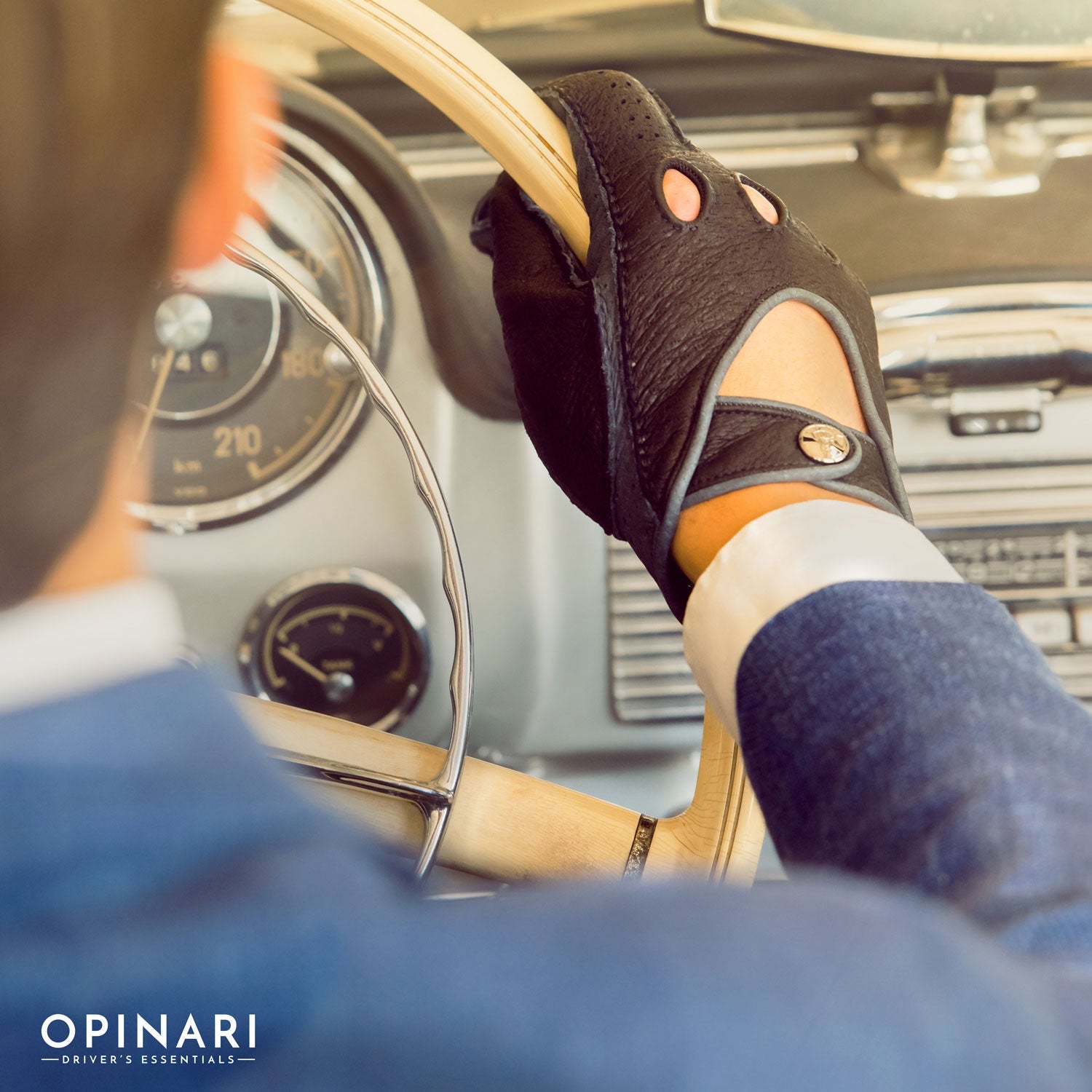 Classico nero black driving gloves - Opinari - Driver's Essentials