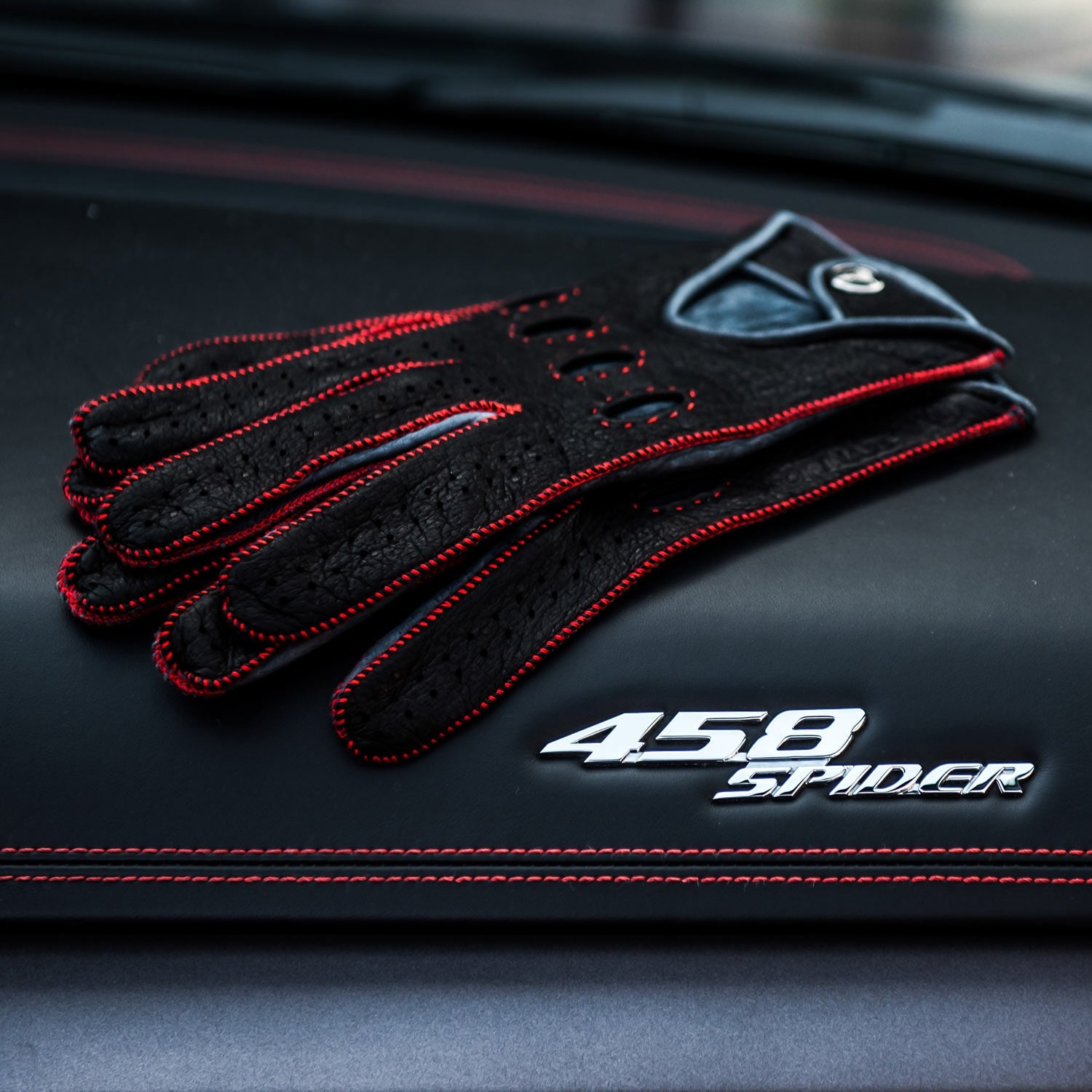 Red black Ferrari driving gloves - Opinari - Driver's Essentials