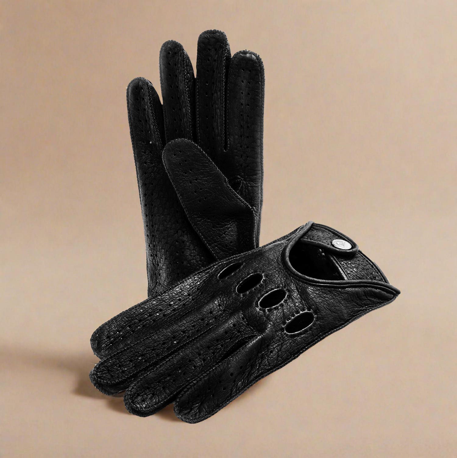 Driving gloves black on sale