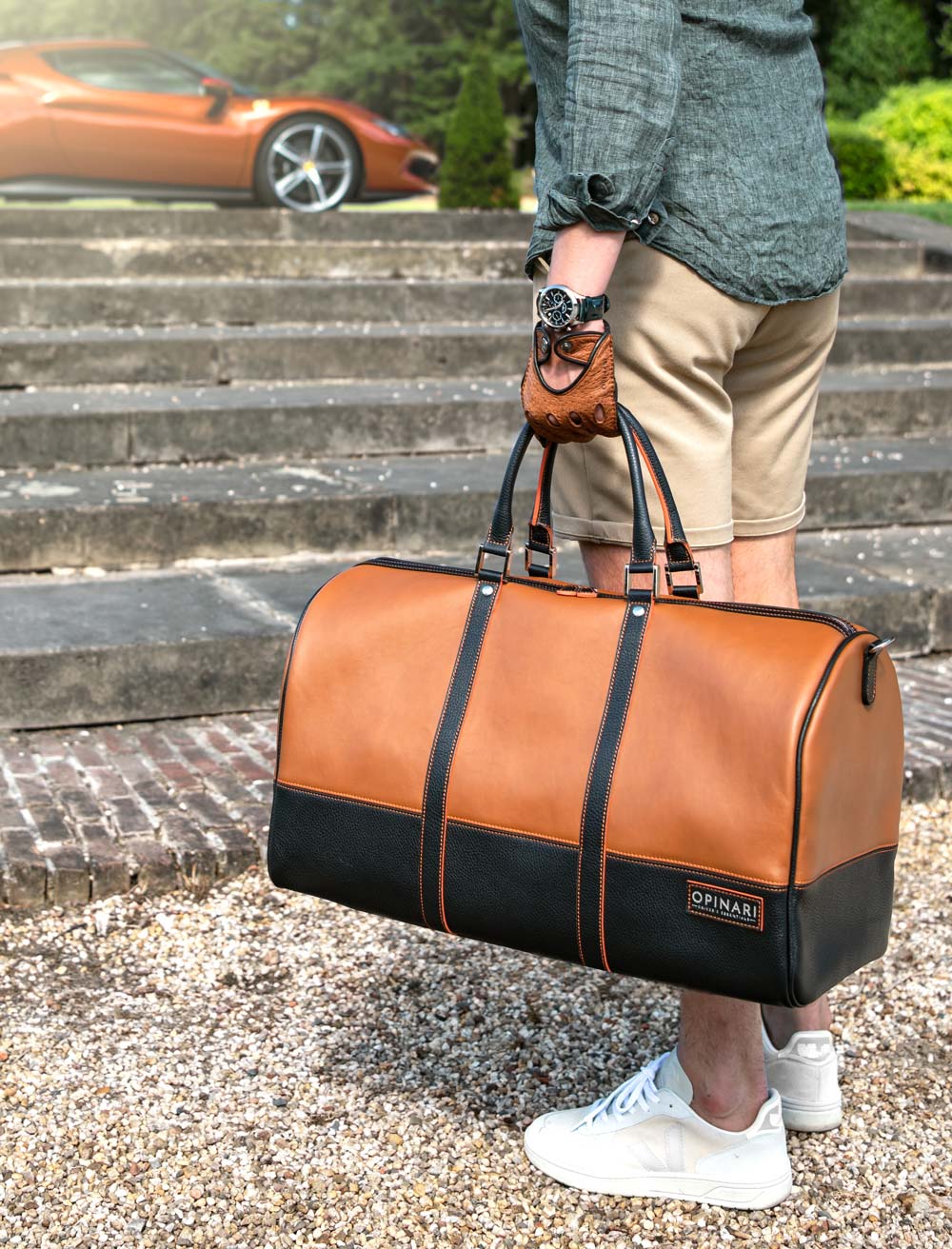 Porsche brown driving gloves and duffle bag