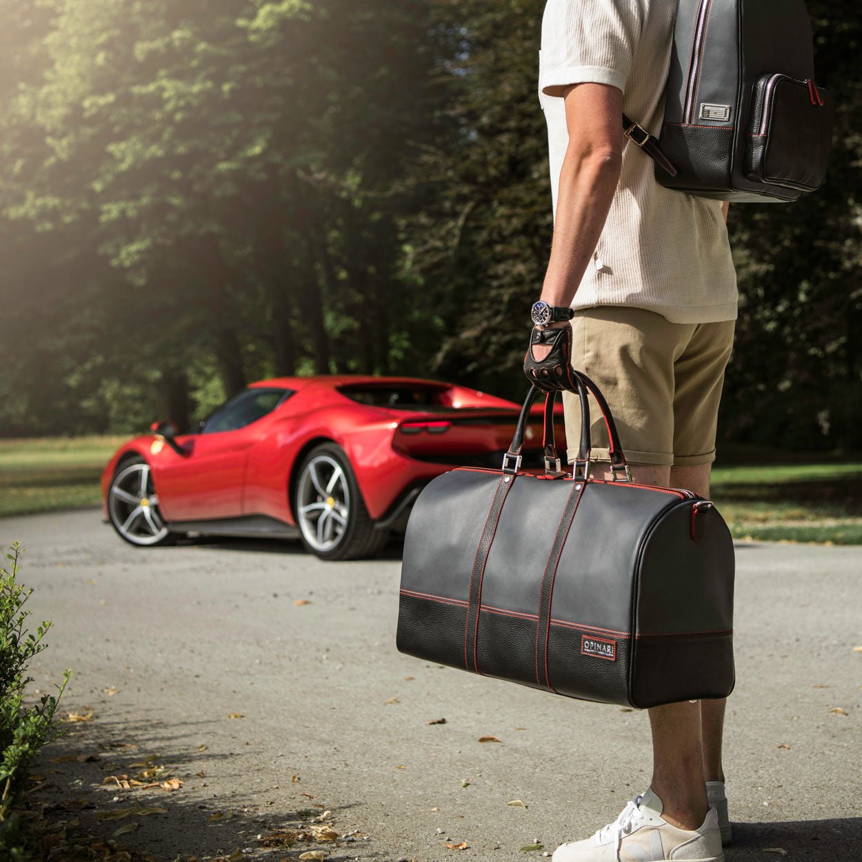 ROADTRIPPER BAG 45 // 55 - Rosso Acceso - Opinari - Driver's Essentials