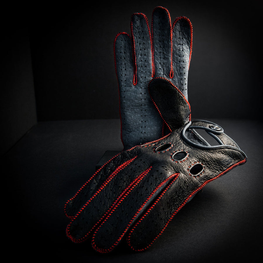 Rosso acceso Red driving gloves - Opinari - Driver's Essentials