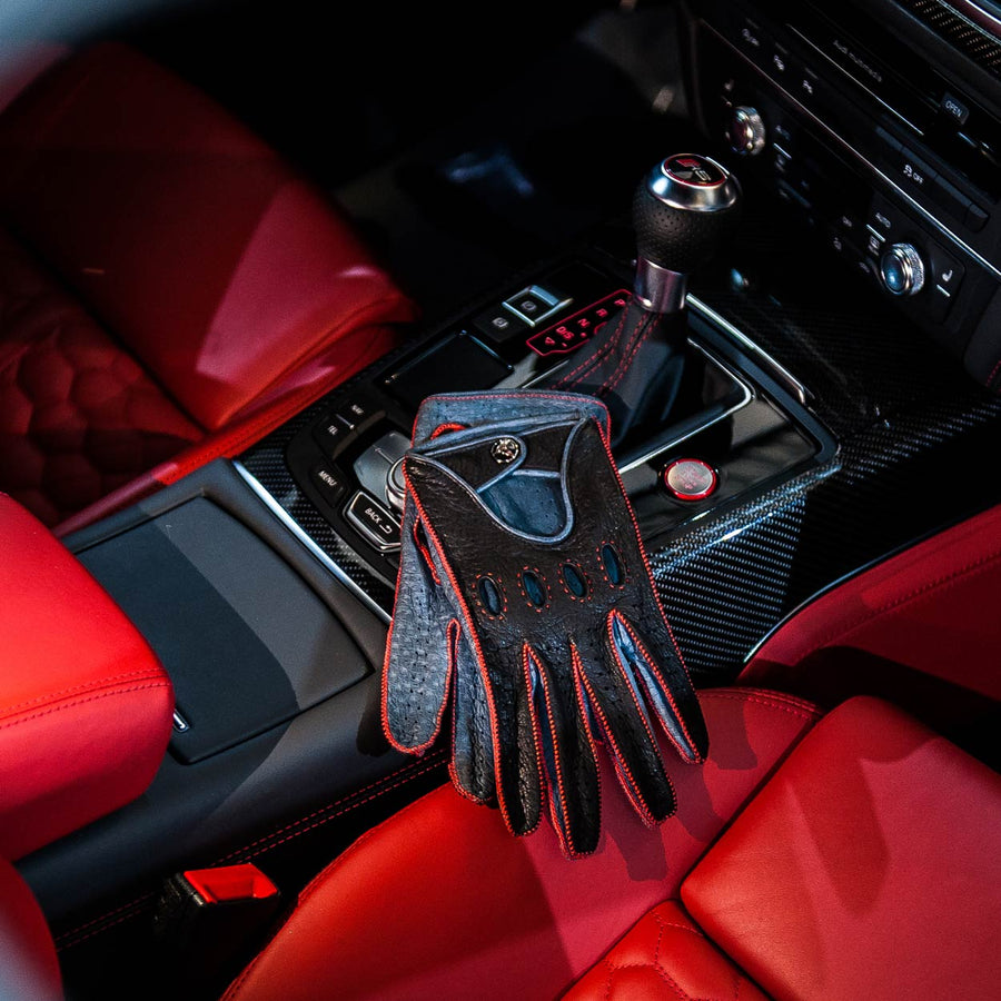 Red black Audi men's driving gloves - Opinari - Driver's Essentials